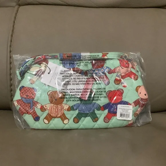 Vera Bradley Crossbody Camera Bag in Toasty Teddies NWT - Picture 1 of 2